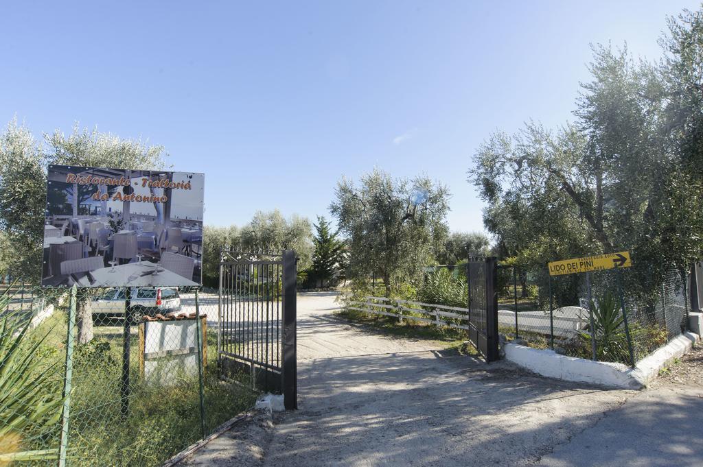 Appartamenti Sul Mare Da Antonino Mattinata Luaran gambar